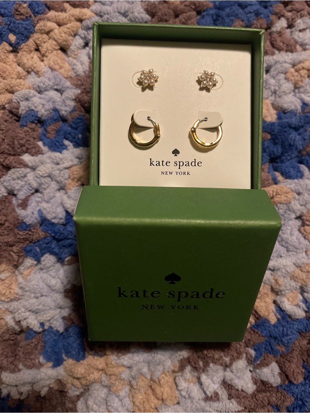 kate spade Gold Hoop Earrings with Pearl Flower Studs